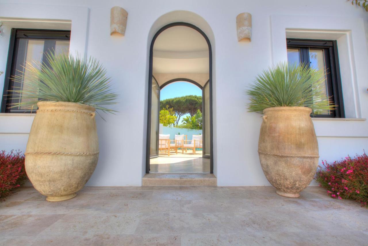 Villa Mas Tranquila - A Stylish Villa With Pool 150 M From The Beach Conil De La Frontera Eksteriør billede