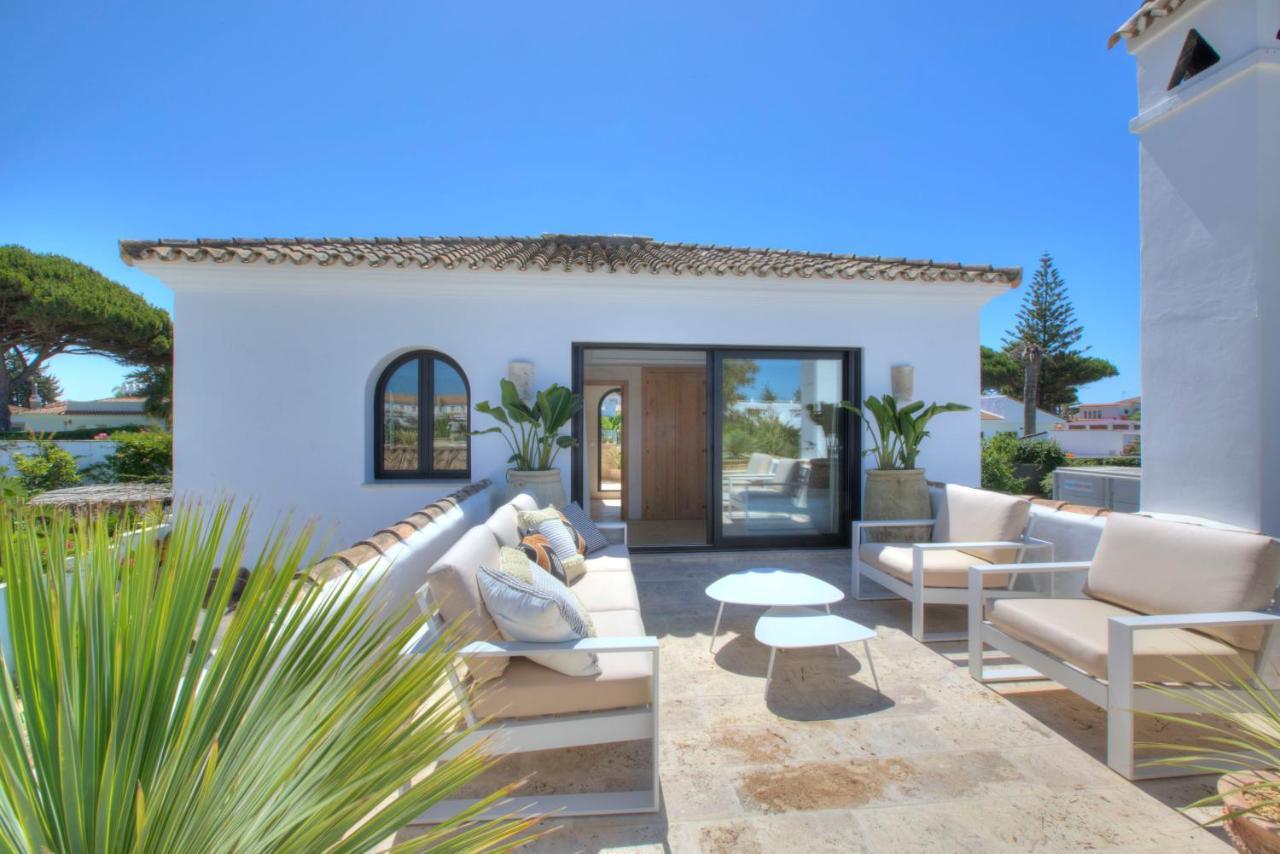 Villa Mas Tranquila - A Stylish Villa With Pool 150 M From The Beach Conil De La Frontera Eksteriør billede