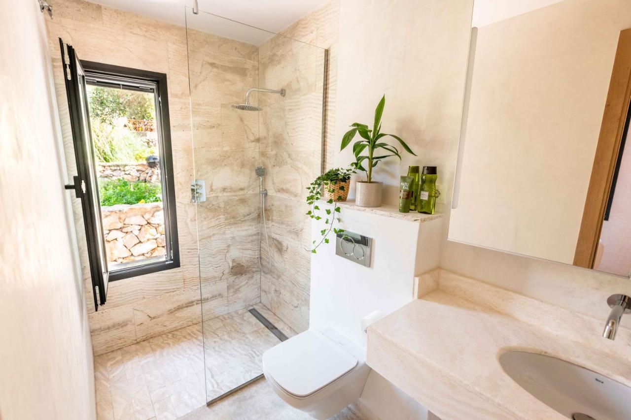 Villa Mas Tranquila - A Stylish Villa With Pool 150 M From The Beach Conil De La Frontera Eksteriør billede