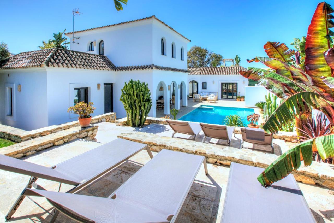 Villa Mas Tranquila - A Stylish Villa With Pool 150 M From The Beach Conil De La Frontera Eksteriør billede