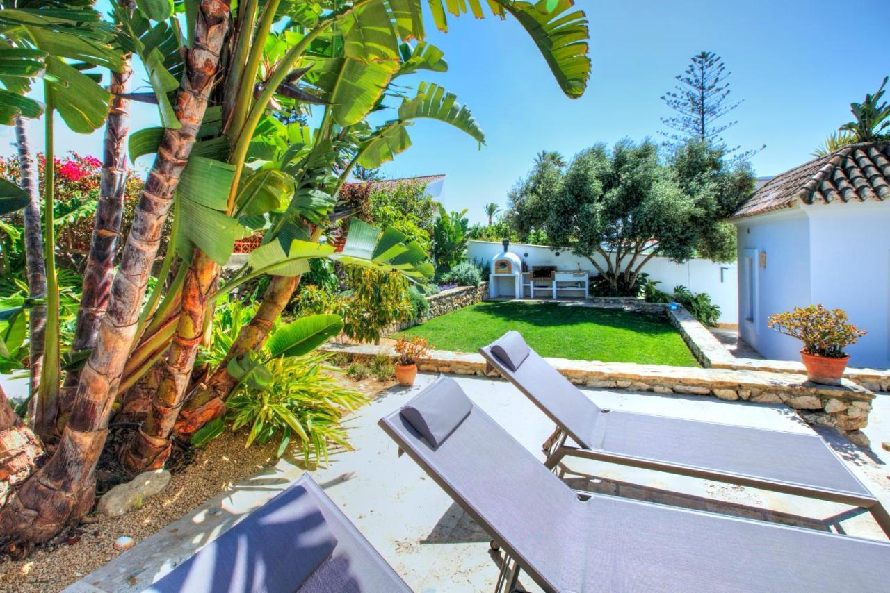Villa Mas Tranquila - A Stylish Villa With Pool 150 M From The Beach Conil De La Frontera Eksteriør billede