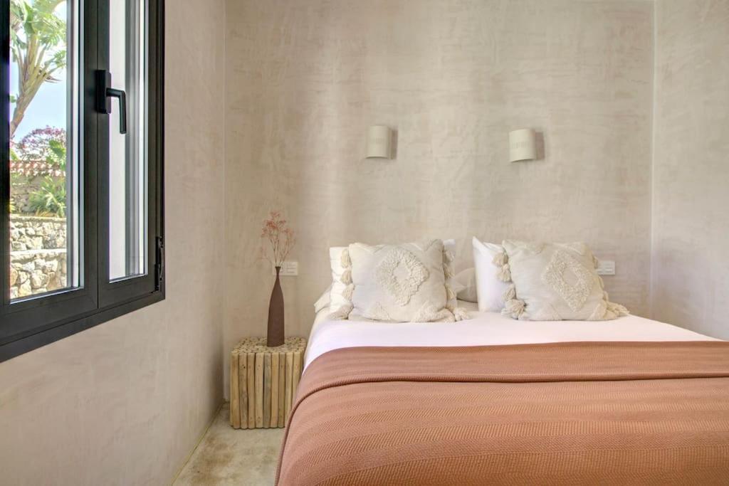 Villa Mas Tranquila - A Stylish Villa With Pool 150 M From The Beach Conil De La Frontera Eksteriør billede